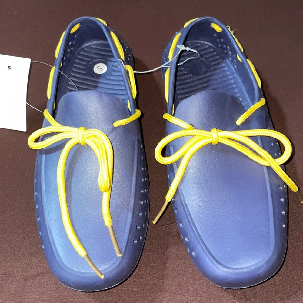 Boat, Gardening or water shoes New.